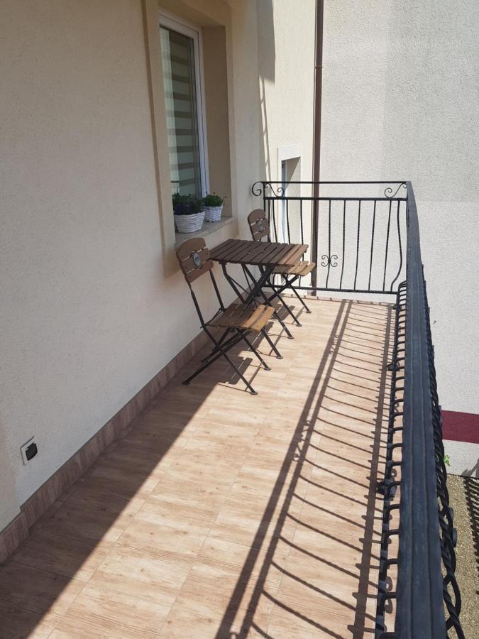 Apartamenty Belska Centrum Ustrzyki Dolne Kültér fotó